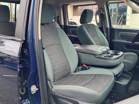 Used 2016 RAM 2500 Big Horn image 24