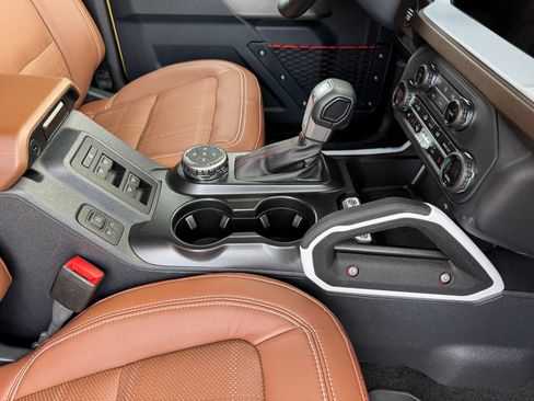 Used 2023 Ford Bronco Heritage Edition image 53