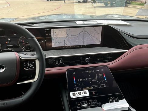 New 2026 INFINITI QX80 Autograph w/ Premium Cargo Package image 19