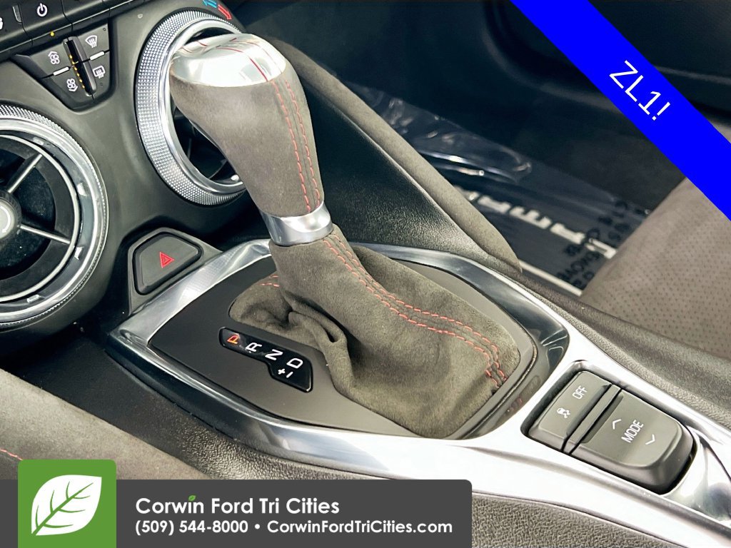 Used 2022 Chevrolet Camaro ZL1 RWD image 9