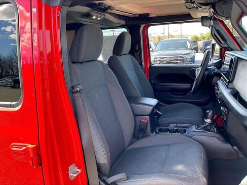 Used 2024 Jeep Wrangler Sport S AWD/4WD image 10