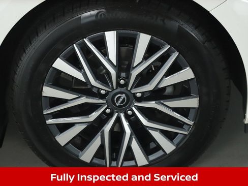 Certified 2023 Nissan Altima 2.5 SV w/ SV Premium Package AWD/4WD image 12