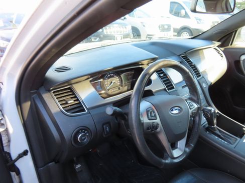 Used 2015 Ford Taurus SEL w/ Equipment Group 201A image 13