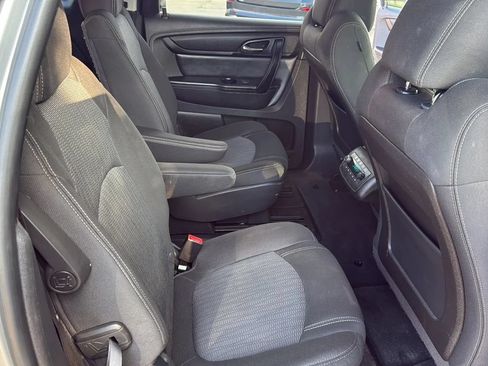 Used 2016 Chevrolet Traverse LT FWD image 22