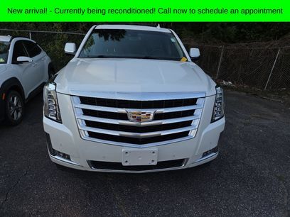 Used 2019 Cadillac Escalade ESV Luxury