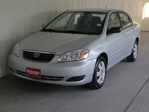 Used 2006 Toyota Corolla LE FWD image 19