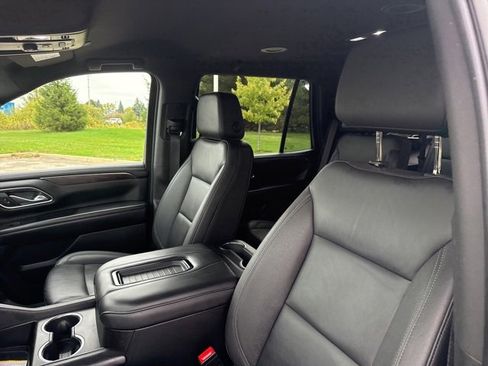 Used 2024 Chevrolet Tahoe LT image 17