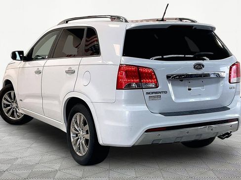 Used 2011 Kia Sorento SX AWD/4WD image 4