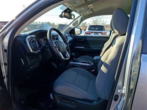 Used 2023 Toyota Tacoma SR5 image 17