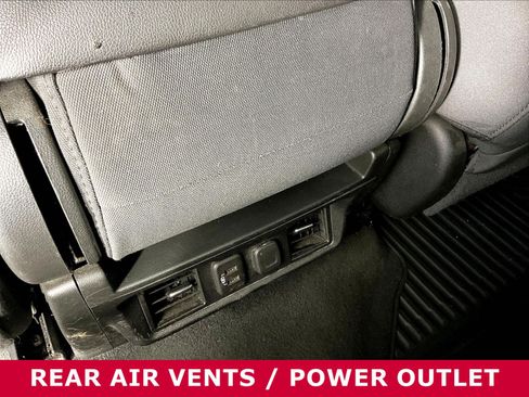 Used 2020 Chevrolet Silverado 1500 RST AWD/4WD image 11