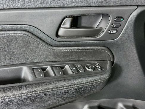Used 2023 Honda Odyssey Sport image 19