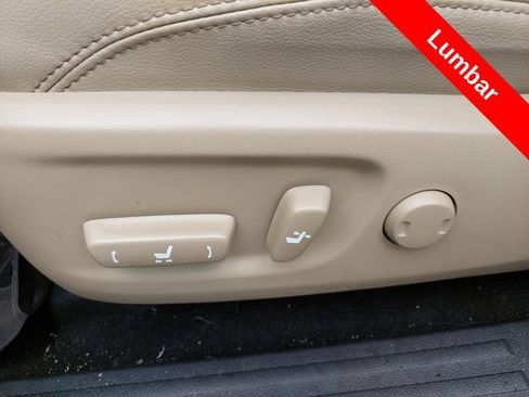 Used 2022 Toyota 4Runner Limited AWD/4WD image 19