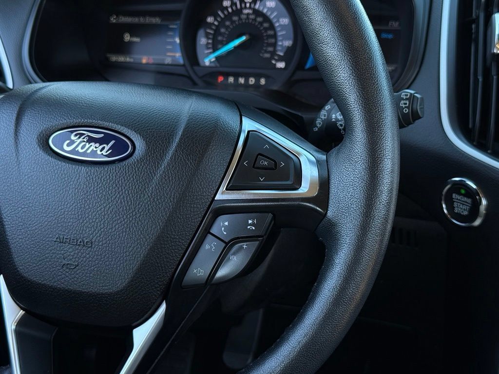 Used 2023 Ford Edge SEL w/ Convenience Package AWD/4WD image 9