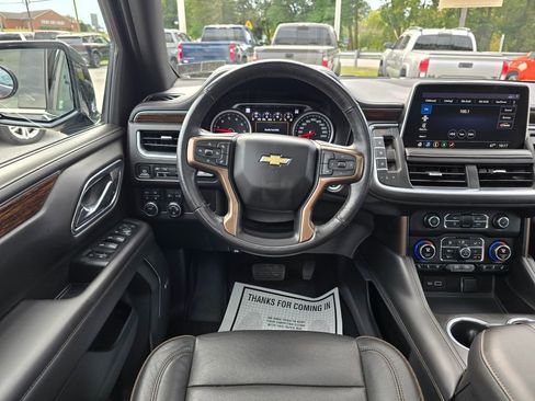Used 2021 Chevrolet Suburban High Country image 20