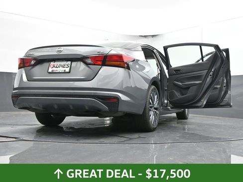 Used 2023 Nissan Altima 2.5 SV image 72