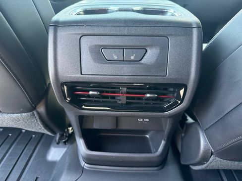 Used 2026 Chevrolet Silverado EV Trail Boss AWD/4WD image 13