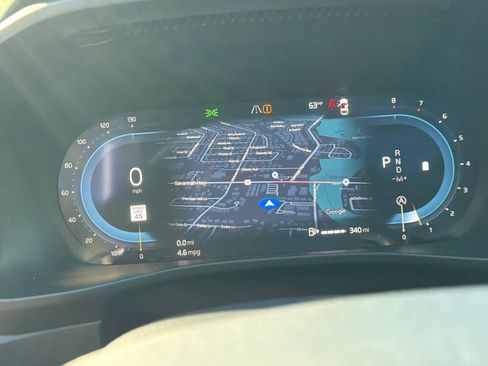 Certified 2025 Volvo XC40 B5 Core image 70