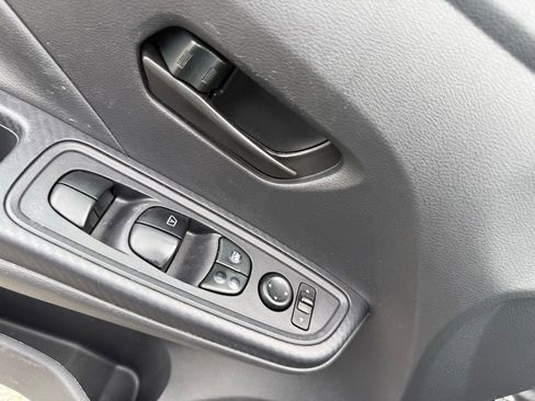 Used 2024 Nissan Versa S w/ S Plus Package FWD image 6