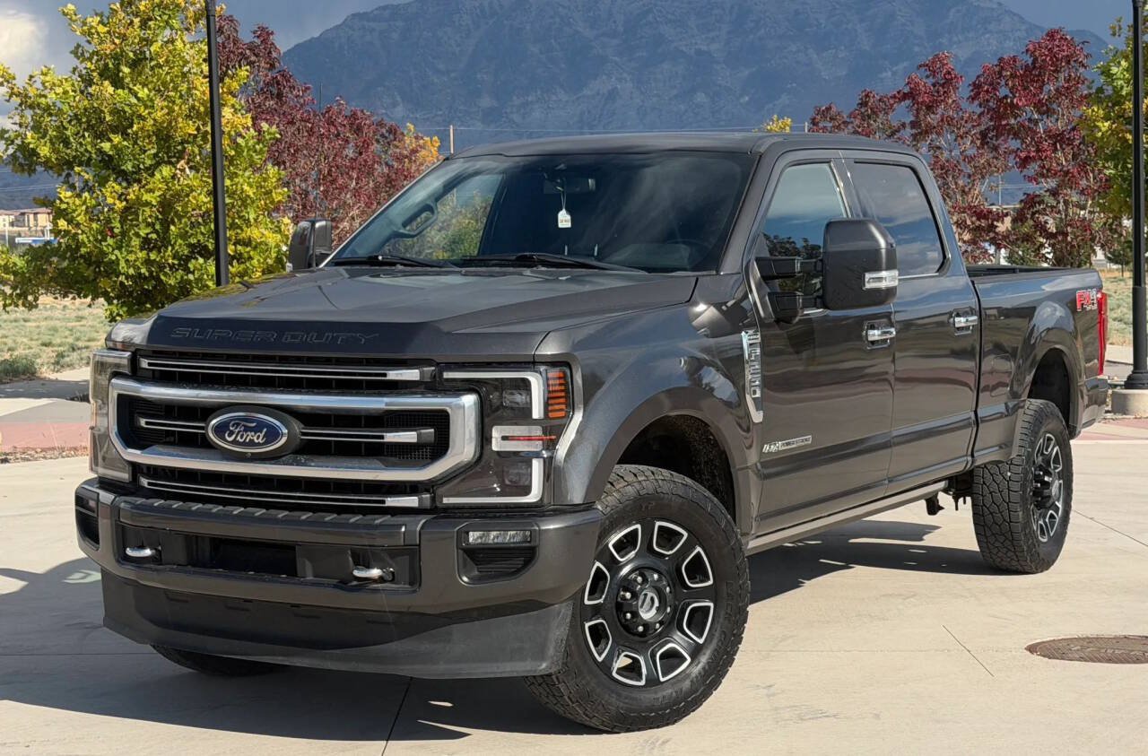 Used 2020 Ford F250 Platinum w/ FX4 Off-Road Package AWD/4WD image 1