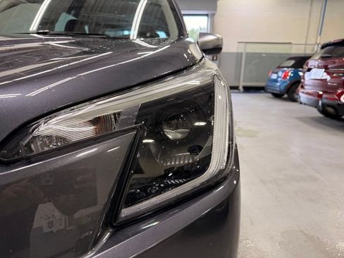 Used 2023 Subaru Forester Touring AWD/4WD image 9