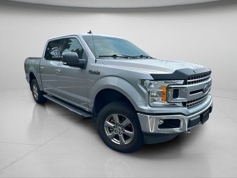 Used 2020 Ford F150 XLT w/ Equipment Group 302A Luxury AWD/4WD image 5