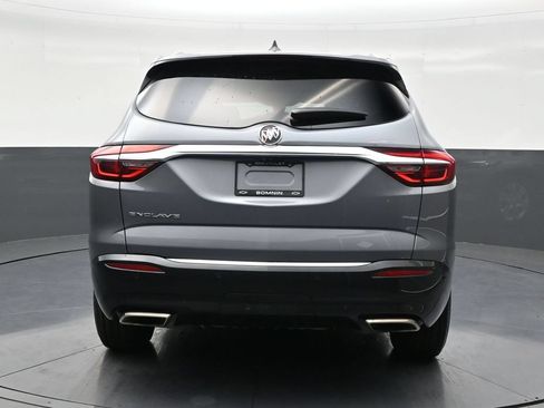 Used 2020 Buick Enclave Essence w/ Sound and Sites Package FWD image 4
