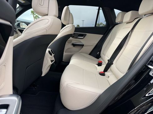 New 2026 Mercedes-Benz GLC 300 image 14