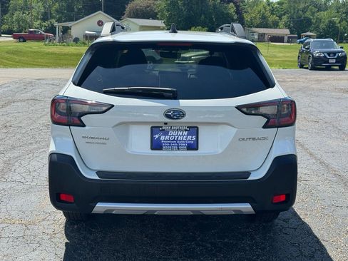 Used 2024 Subaru Outback Limited AWD/4WD image 6