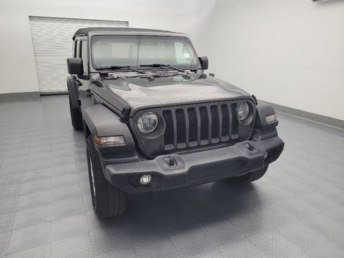Used 2019 Jeep Wrangler Unlimited Sport S AWD/4WD image 14