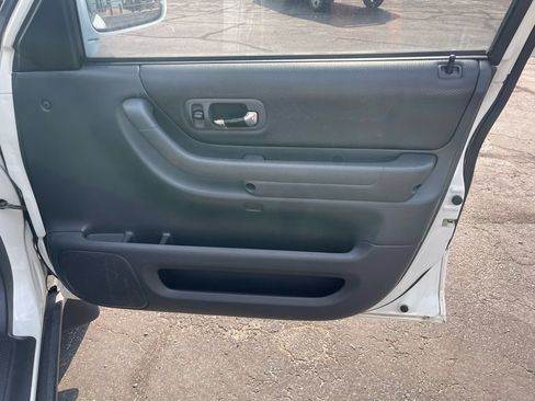 Used 1999 Honda CR-V EX image 20
