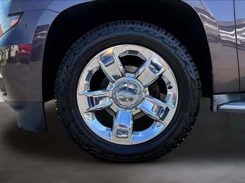 Used 2016 Chevrolet Tahoe LTZ AWD/4WD image 9
