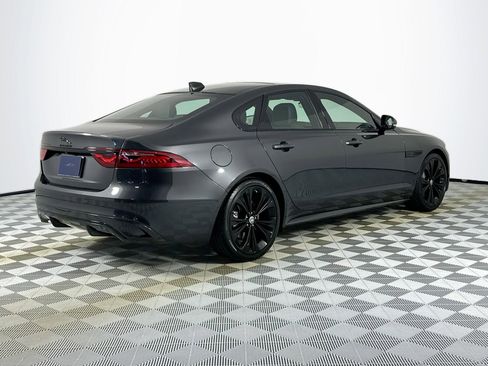 Certified 2024 Jaguar XF R-Dynamic SE image 5