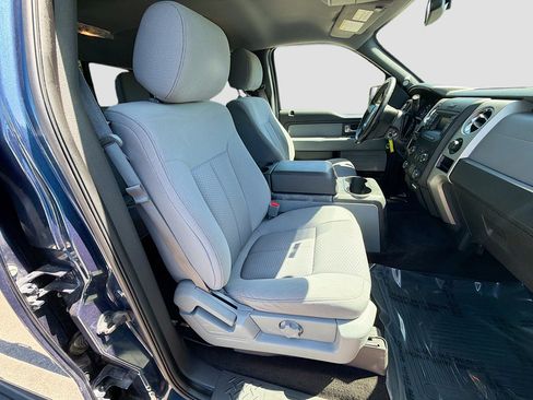 Used 2014 Ford F150 XLT w/ XLT Convenience Package image 14