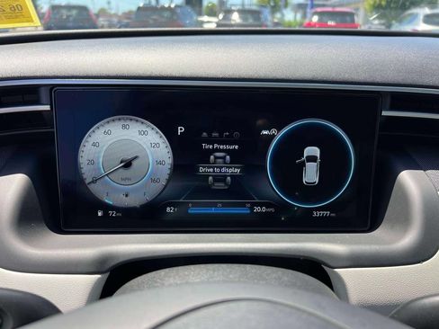 Used 2023 Hyundai Tucson Limited AWD/4WD image 27