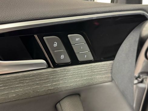 Used 2020 Audi A4 2.0T Premium image 17