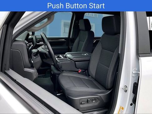 Certified 2025 Chevrolet Silverado 2500 LT w/ Convenience Package image 23