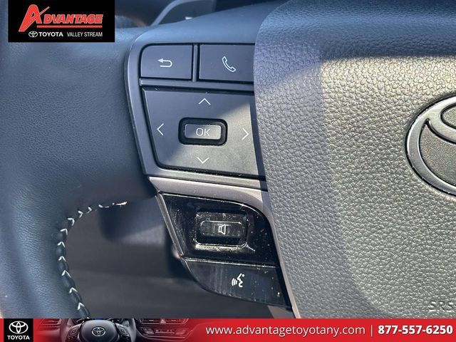 Used 2025 Toyota Camry SE w/ Multimedia Upgrade Package AWD/4WD image 26