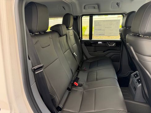 New 2025 INEOS Grenadier AWD/4WD image 23