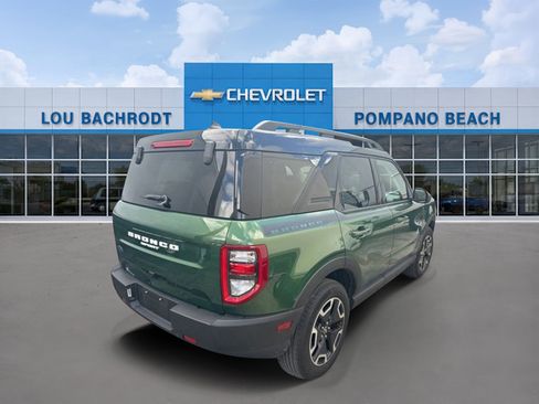 Used 2024 Ford Bronco Sport Outer Banks w/ Tech Package image 3