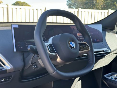 New 2026 BMW iX xDrive45 image 18