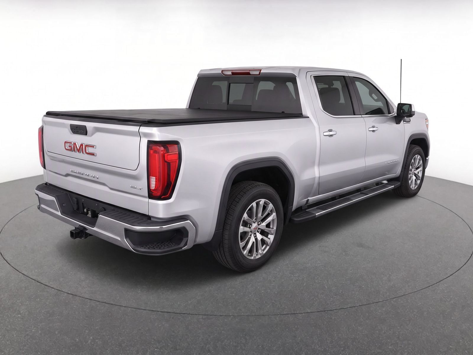 Used 2019 GMC Sierra 1500 SLT w/ SLT Premium Package RWD image 5