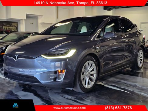 Used 2017 Tesla Model X 75D image 8