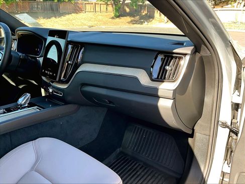 Used 2026 Volvo XC60 B5 Plus w/ Climate Package image 18