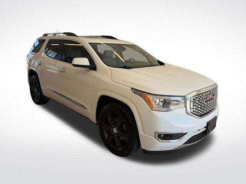 Used 2019 GMC Acadia Denali AWD/4WD image 4