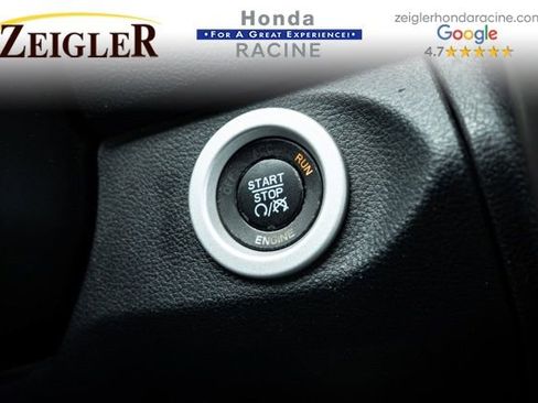 Used 2015 RAM 1500 Laramie w/ Convenience Group image 18