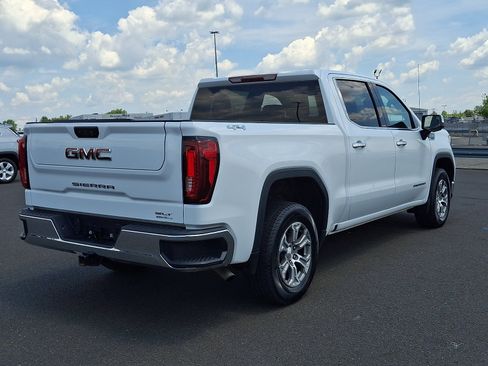 Used 2025 GMC Sierra 1500 SLT AWD/4WD image 6
