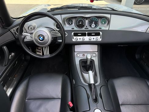 Used 2002 BMW Z8 RWD image 38