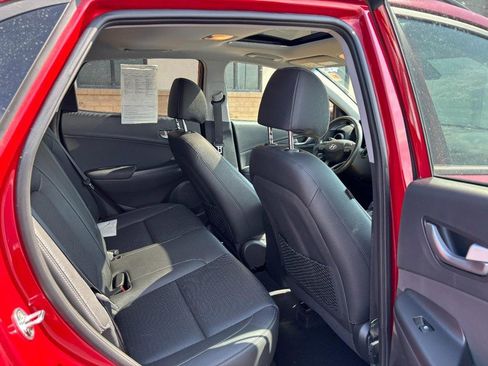 Used 2021 Hyundai Kona Ultimate w/ Cargo Package AWD/4WD image 11