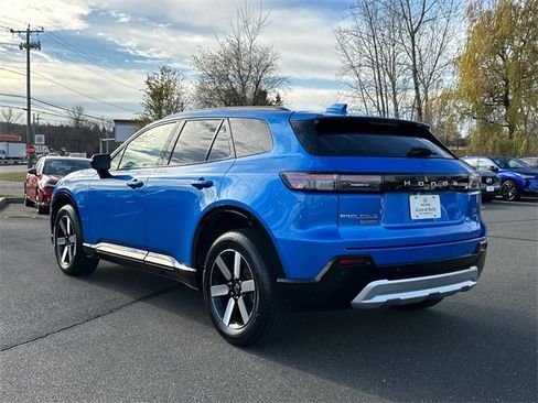 Used 2024 Honda Prologue Touring image 2