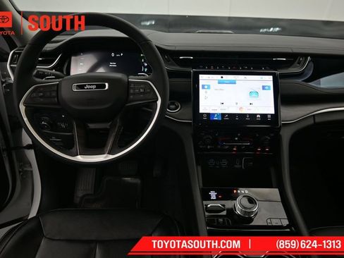 Used 2022 Jeep Grand Cherokee Limited 4xe AWD/4WD image 11
